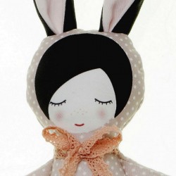 Poupée ballerine lapin pois