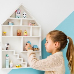 figurines en bois : "Suzi's city" - Petit Monkey