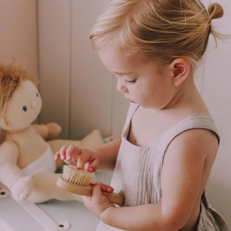 Jouet Brosse à cheveux en bois pour poupée Olli Ella