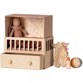 Maileg baby room avec micro rabbit, rose