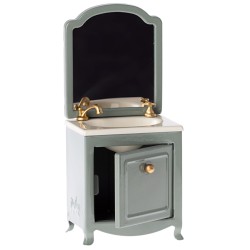 Maileg sink dresser with...