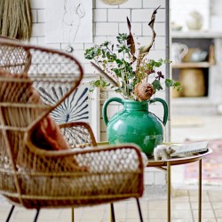 grand vase artisanal vert pour décoration intérieure